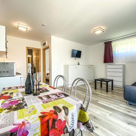 Feda Apartmanhaz Balatonboglár エクステリア 写真